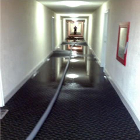 24/7 Emergency Flood Restoration